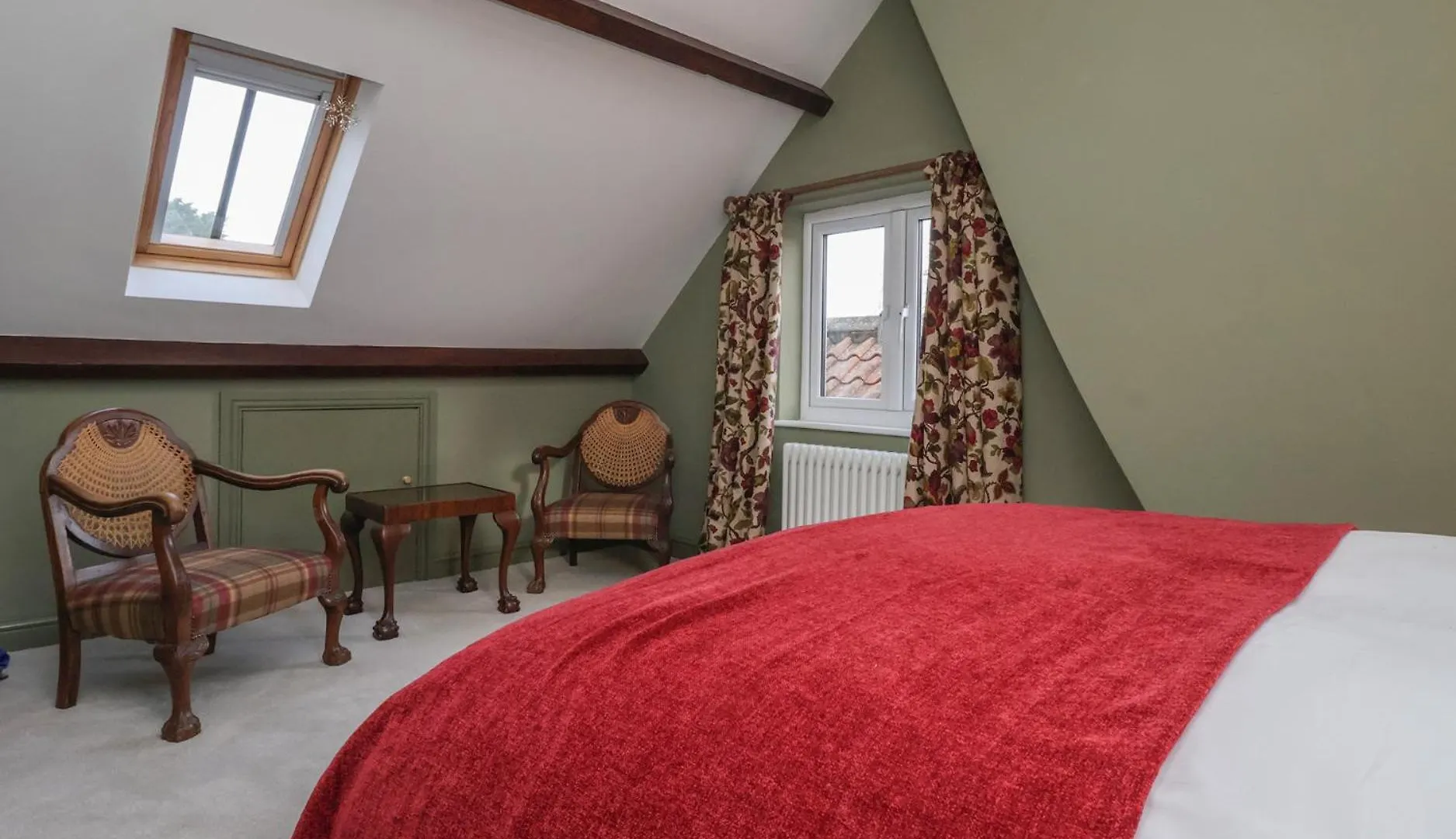Providence Farmhouse York 0*,